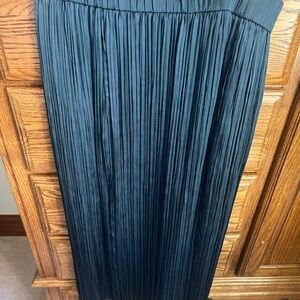 Nordstrom Black Pleated Maxi Skirt